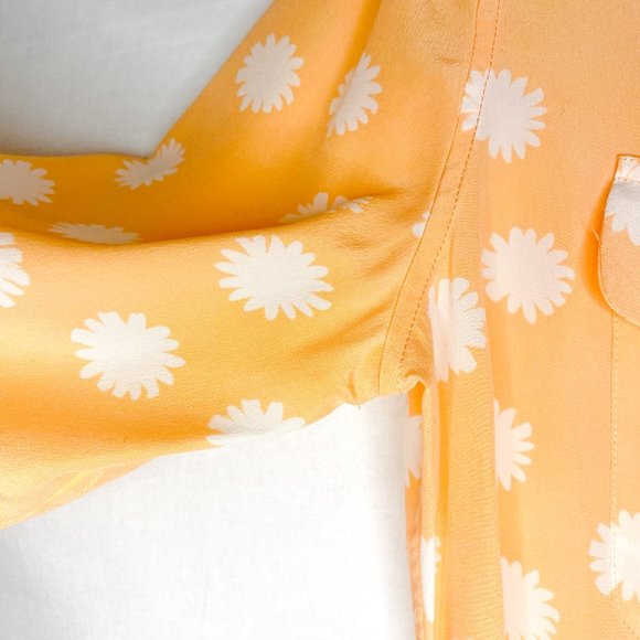 NWT Equipment Silk Blouse in Peach Floral Print - Picture 8 of 10